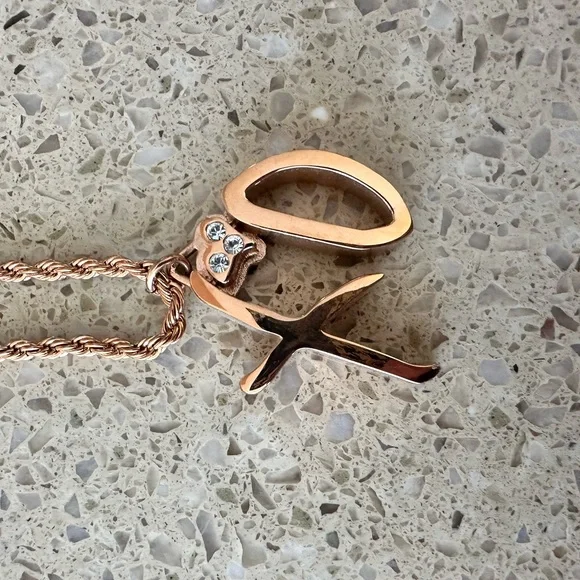 Medium 18K Rose Gold Plated Short XO chain - Picture 3 of 8